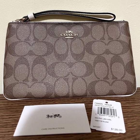 Coach Large Wristlet In Signature Canvas - Picture 6 of 8